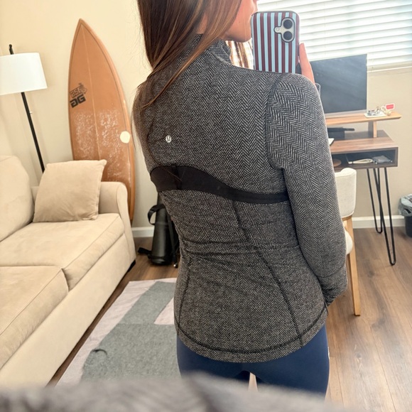 Lululemon Define Jacket - Picture 5 of 11